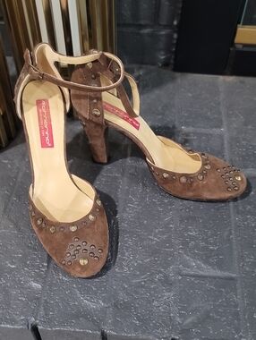 Vintage Y2K Fornarina Brown Suede Studded Ankle-Strap Heels